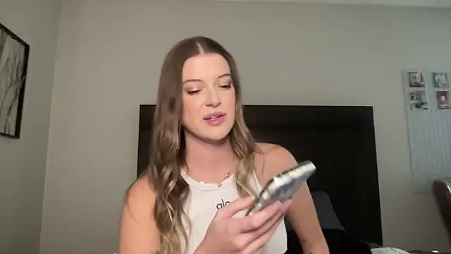 Snapshot of rileydepp chatting on 12/03/25, 10:20 rileydepp online show from 12/03/25, 10:20