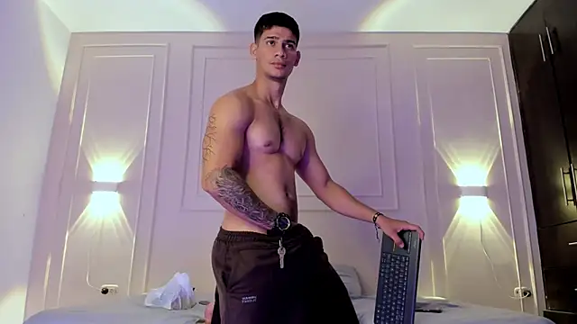 ANDRES STUD online show from 06/03/26, 04:02