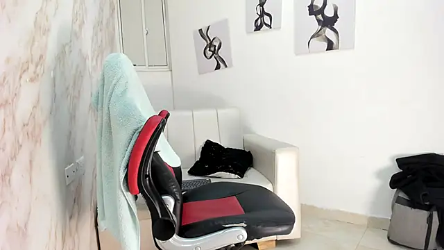 ANDRES STUD online show from 11/11/25, 05:24