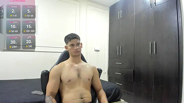 ANDRES STUD online show from 05/13/26, 03:13