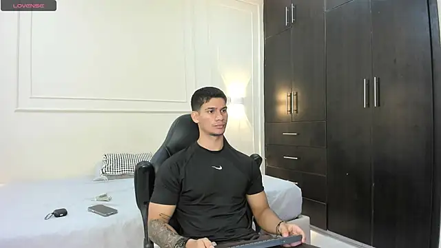 ANDRES STUD online show from 05/06/26, 03:43