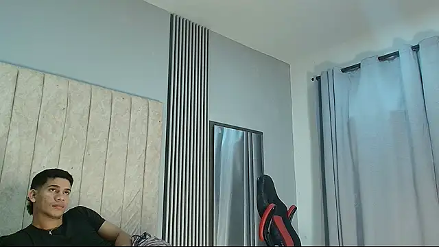 Snapshot of ANDRES_STUD chatting on 09/30/25, 04:07 ANDRES STUD online show from 09/30/25, 04:07