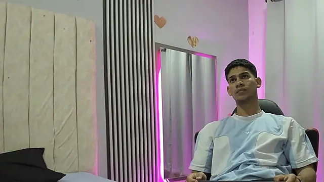 ANDRES STUD online show from 11/05/25, 04:26