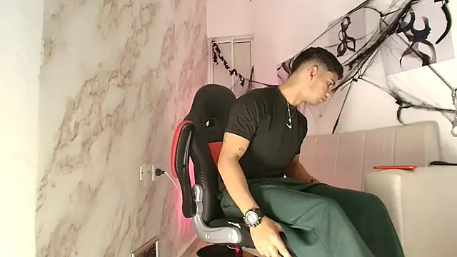 ANDRES STUD online show from 10/26/25, 04:35