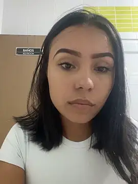 julieta fn online show from 04/11/26, 02:32