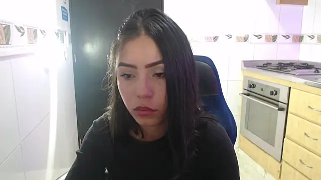 julieta fn online show from 04/01/26, 01:52