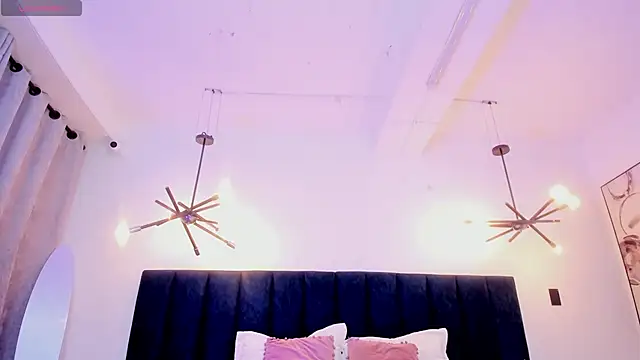 nattashaa7 online show from 09/09/25, 11:41