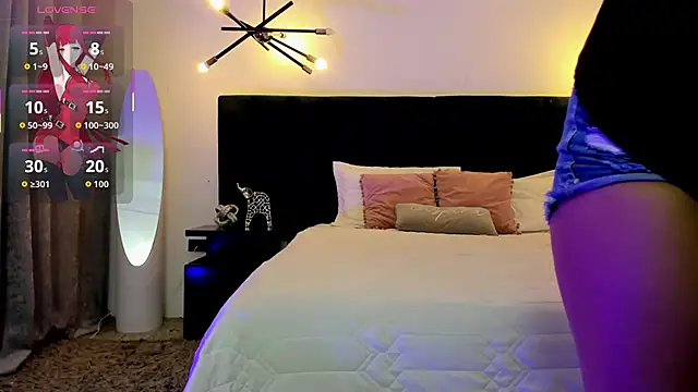 nattashaa7 online show from 11/10/25, 11:37