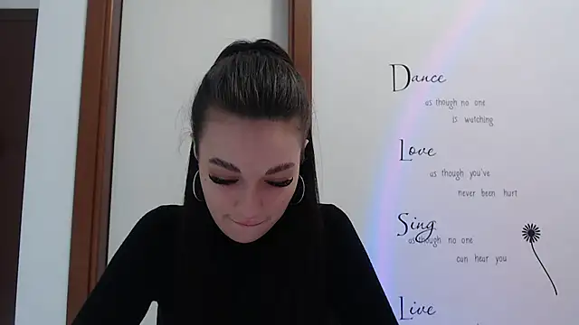 Eva Eldis online show from 03/22/25, 12:57