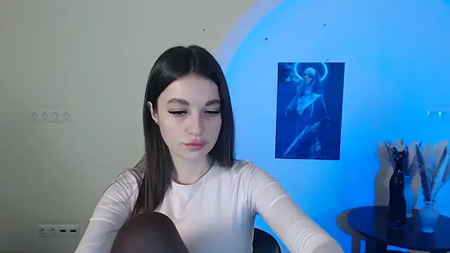 Eva Eldis online show from 03/17/25, 04:54