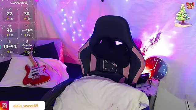 alaia sweetxxx online show from 12/23/25, 01:05