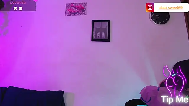 alaia sweetxxx online show from 05/15/26, 10:52