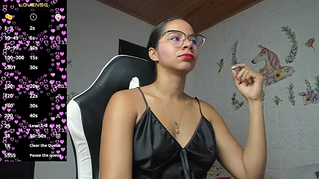 alisson hoffman05 online show from 07/11/26, 03:56