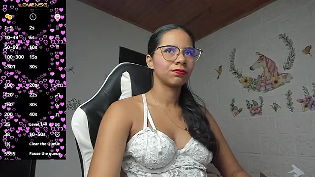 alisson hoffman05 online show from 07/07/26, 11:19