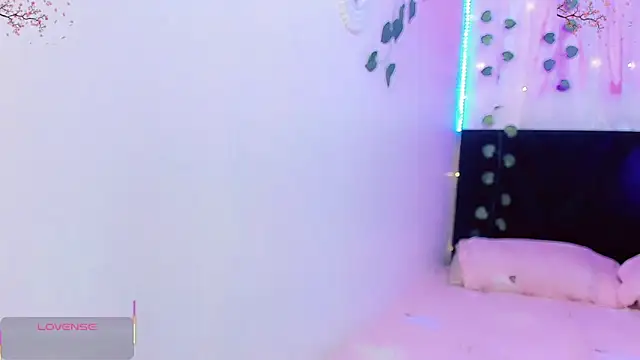 Irina milkmaid online show from 04/14/26, 07:30