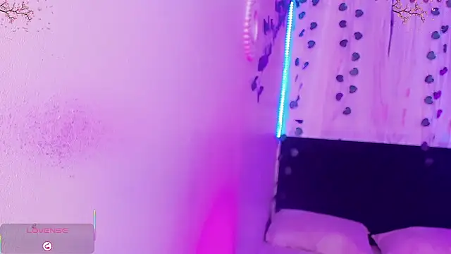 Irina milkmaid online show from 04/15/26, 07:58