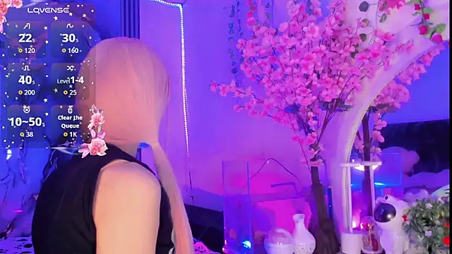 Irina milkmaid online show from 11/05/25, 09:07