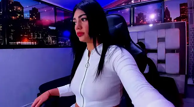 Snapshot of Natha_and_Sophia chatting on 02/07/25, 11:56 Natha and Sophia online show from 02/07/25, 11:56