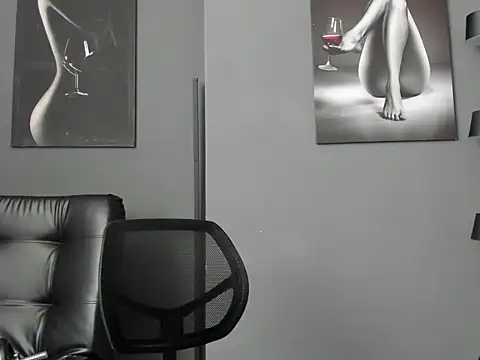 karlyjons12 online show from 02/07/26, 03:20