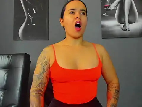 karlyjons12 online show from 11/29/25, 12:38