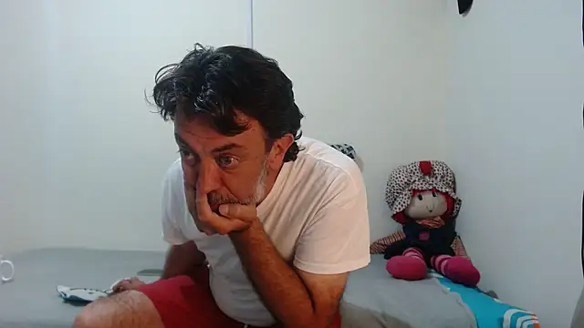 jeans and emma online show from 03/18/26, 11:27