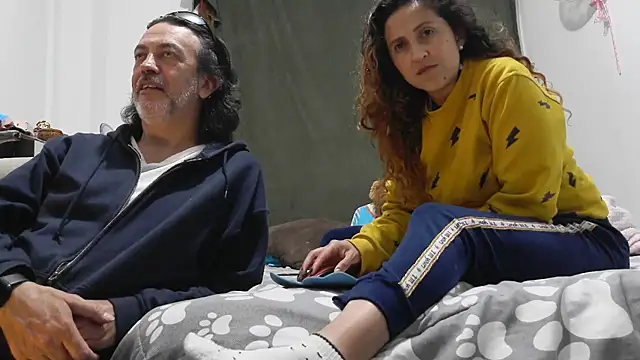 jeans and emma online show from 01/14/26, 02:26