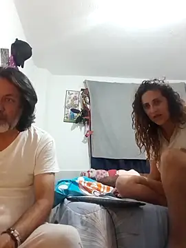 jeans and emma online show from 12/20/25, 05:54