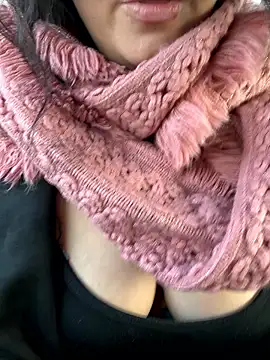 Loveblackzilla online show from 11/08/25, 01:25