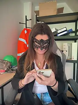 Loveblackzilla online show from 03/04/26, 02:58
