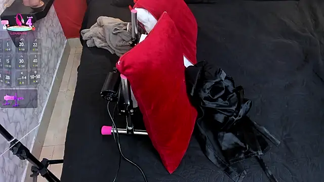 IVISBOUNCYASS online show from 03/20/26, 01:01