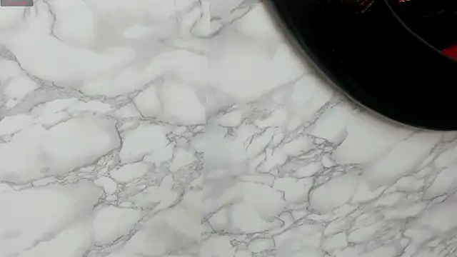 IVISBOUNCYASS online show from 10/10/25, 12:50