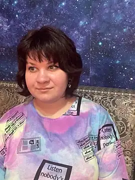 Lili Virginia online show from 02/17/25, 10:51