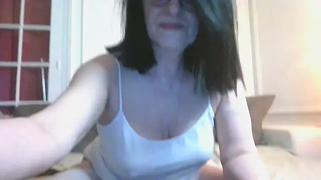 sarahspotlight online show from 03/04/26, 05:21