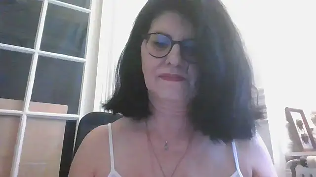 sarahspotlight online show from 09/09/25, 11:52