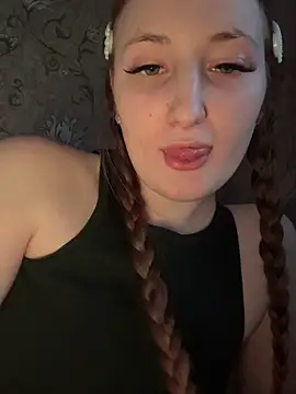 Snapshot of Evi_murr chatting on 03/22/25, 03:42 Evi murr online show from 03/22/25, 03:42