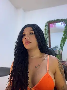 tinalove7 online show from 11/28/25, 11:38