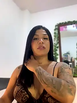 tinalove7 online show from 11/12/25, 10:24