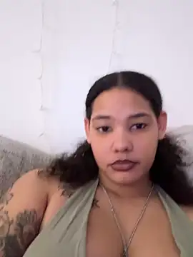 Snapshot of tastylolaaa chatting on 07/15/26, 10:50 tastylolaaa online show from 07/15/26, 10:50