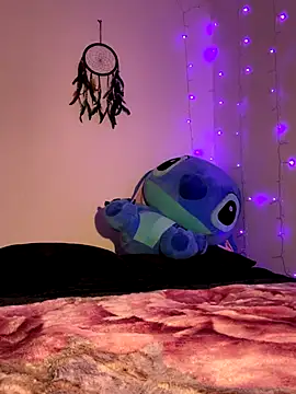 tastylolaaa online show from 09/18/25, 04:48