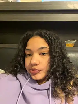 tastylolaaa online show from 02/04/25, 12:08