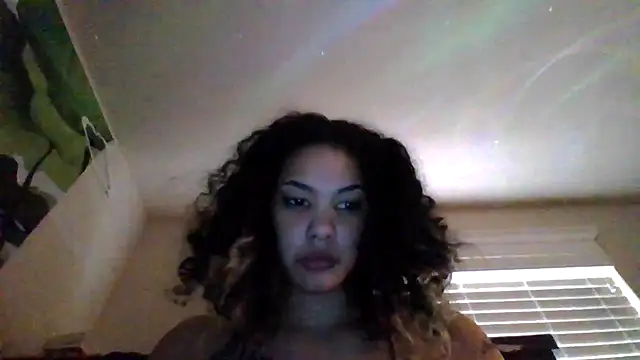 tastylolaaa online show from 02/05/25, 12:31