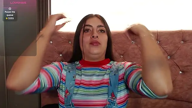 Snapshot of Emmaa_dia chatting on 10/28/25, 07:35 Emmaa dia online show from 10/28/25, 07:35