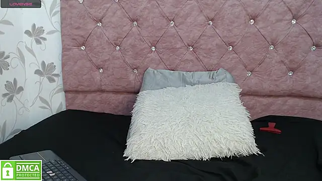 Snapshot of Emmaa_dia chatting on 02/10/25, 11:55 Emmaa dia online show from 02/10/25, 11:55