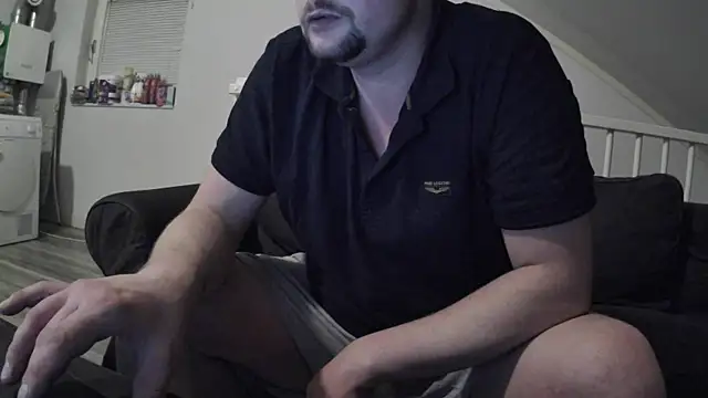 YourLoveBoyKevin online show from 02/14/25, 12:30