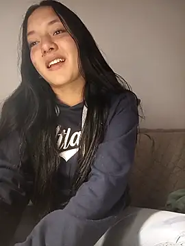 CuteHarper online show from 10/18/25, 02:35