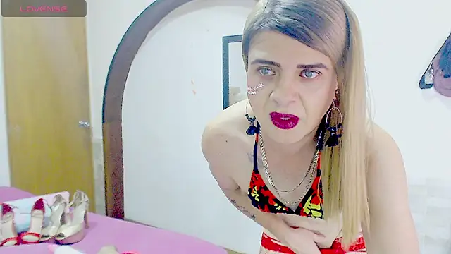 Dolldirtyxxx online show from 09/26/25, 05:14