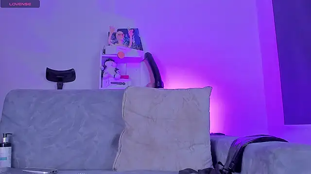 meganwolf 1 online show from 04/09/26, 07:09