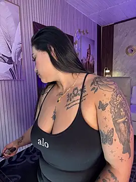 Madissonlove 1 online show from 04/26/26, 10:40
