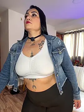 Madissonlove 1 online show from 02/25/26, 04:07