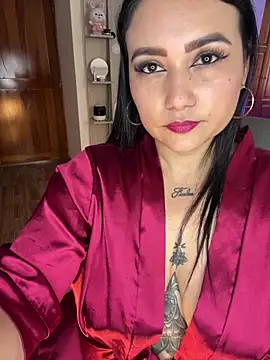 Madissonlove 1 online show from 10/27/25, 03:35